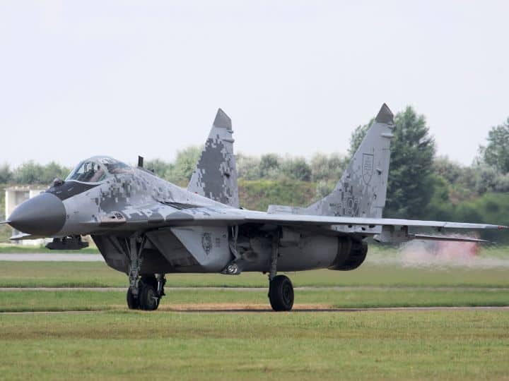 Poland President Andrzej Duda annouce that NATO Country provide 4 MiG29 war plane to ukraine Russia-Ukraine War: नाटो का वो पहले देश, जो यूक्रेन को देगा फाइटर जेट, जंगी मैदान में भेजेगा MiG 29
