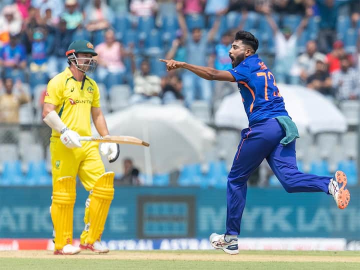 India vs Australia 1st ODI Kuldeep Yadav Removes Marnus Labuschagne Australia 151 for 25 overs IND vs AUS, 1st ODI: ధనాధన్‌ ఇన్నింగ్స్‌ ఆడిన మార్ష్‌ - 25 ఓవర్లకు ఆసీస్‌ 151/4