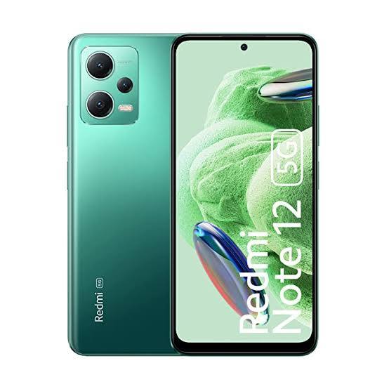 Redmi Note 12 को बाकी स्मार्टफोन के मुकाबले महंगा लग सकता है. यह फोन 120Hz रिफ्रेश रेट और AMOLED डिस्प्ले के साथ आता है. फोन में 5G कनेक्टिविटी और 33W फास्ट चार्जिंग दी गई है. अगर आप इस फोन को खरीदने वाले हैं तो 4GB रैम या 6GB रैम वाला वर्जन ही खरीदें.