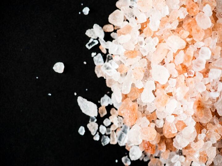 Rock salt beenfits is good for health know here Rock Salt Benefits: इस नमक को डब्लयूएचओ ने हानिकारक बताया, क्या सेंधा नमक सही में फायदेमंद है?