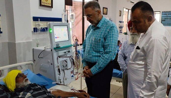 Punjab News: ਸਿਹਤਮੰਦ ਪੰਜਾਬ ਲਈ ਸਮੁੱਚੇ ਸਿਹਤ ਢਾਂਚੇ ਨੂੰ ਮਜ਼ਬੂਤ ਕੀਤਾ ਜਾ ਰਿਹਾ : ਡਾ. ਬਲਬੀਰ ਸਿੰਘ The entire health structure is being strengthened for a healthy Punjab says Dr. Balbir Singh Punjab News: ਸਿਹਤਮੰਦ ਪੰਜਾਬ ਲਈ ਸਮੁੱਚੇ ਸਿਹਤ ਢਾਂਚੇ ਨੂੰ ਮਜ਼ਬੂਤ ਕੀਤਾ ਜਾ ਰਿਹਾ : ਡਾ. ਬਲਬੀਰ ਸਿੰਘ