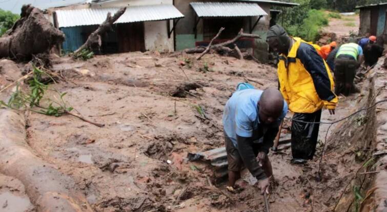 Over 300 dead in Malawi, Mozambique as Cyclone Freddy losses pile આફ્રિકન દેશ મલાવીમાં તોફાન  Freddyએ મચાવ્યો કહેર, 300થી વધુ લોકોના મોત