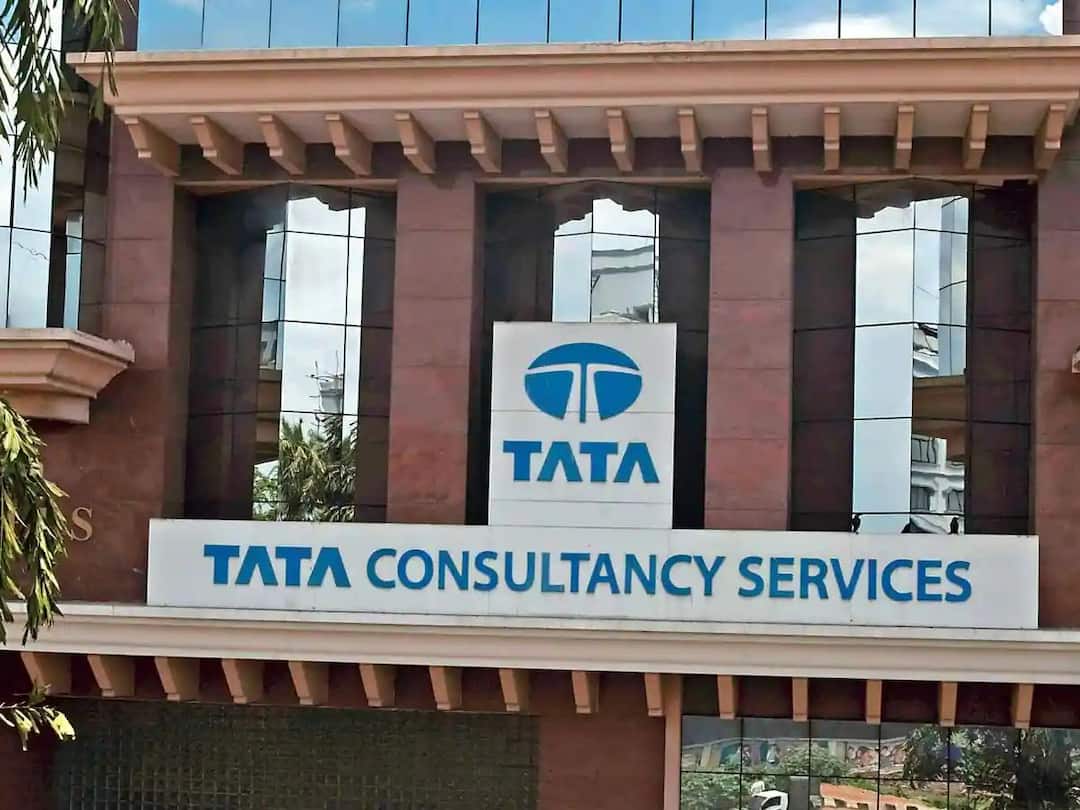 tcs shares Up 160 percent during Rajesh Gopinathan's tenure, will TCS stock rally sustain after resignation TCS shares: గోపీనాథన్‌ హయాంలో మల్టీబ్యాగర్‌ రిటర్న్స్‌, అదే ఊపు కొనసాగుతుందా?