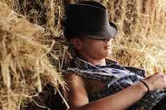 World Sleep Day: जीवन का ज्यादातर वक्त सोने में गुजार देता है ये जानवर, एक दिन में लेता है इतने घंटे की नींद