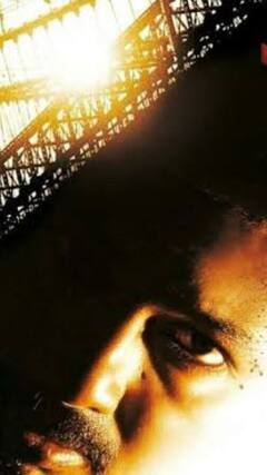 Kannai Nambathey Review: அம்மாஞ்சி நாயகன் உதயநிதியை சுற்றி நடக்கும் கொலைகள்..இதுதான் கதை..கண்ணை நம்பாதே விமர்சனம்!