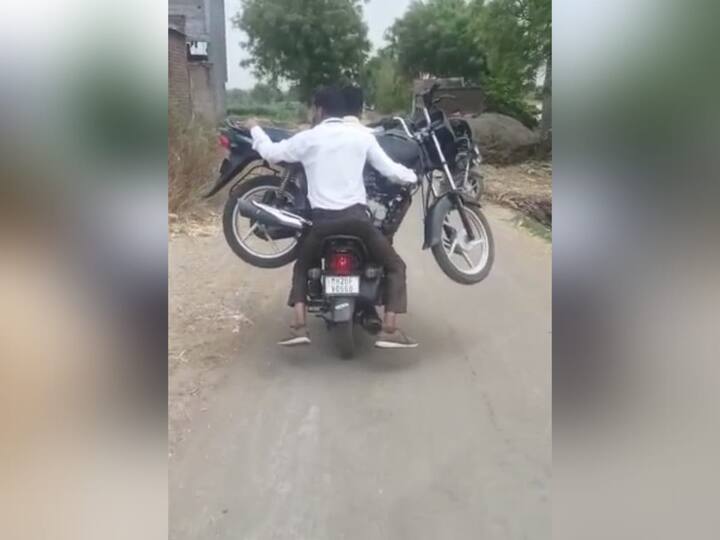 ही घटना छत्रपत्री संभाजीनगर जिल्ह्यातील वैजापूर तालुक्यातील रोटेगाव येथे घडली.