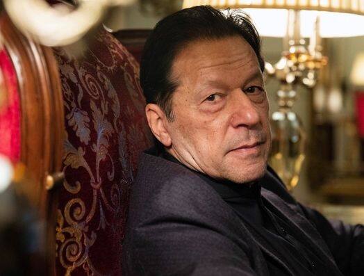 Imran Khan:  AK-47 and Hundreds of Bullets Recovered from Imran House Imran Khan: ઈમરાનના ઘરમાંથી મળ્યું કંઈક એવું કે પોલીસની આંખો ફાટી ગઈ