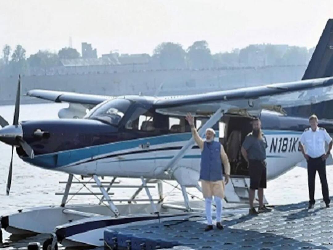 Gujarat Sea Plane: ஆரவாரத்துடன் பிரதமர் தொடங்கி வைத்த கடல்வழி விமான சேவை.. காசில்லை என இழுத்து மூடிய குஜராத் அரசு..