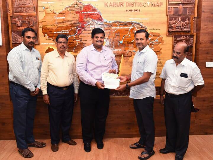 'நமக்கு நாமே' திட்டத்தின் கீழ் டெக்ஸ்டைல் ஏற்றுமதி நிறுவன உரிமையாளர்கள் ரூ. 30 லட்சம் நிதி உதவி