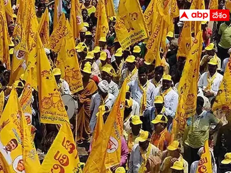 TDP party has issued a whip asking TDP MLAs to vote for Panchumurthy Anuradha. TDP MLC Whip : ఎమ్మెల్యే కోటా ఎమ్మెల్సీ ఎన్నికల్లో టీడీపీ కొత్త వ్యూహం - ఎమ్మెల్యేలకు విప్ జారీ !