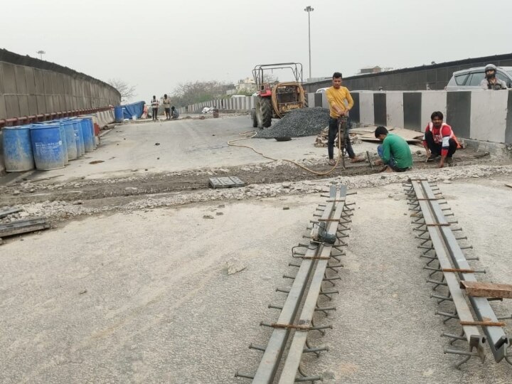 Chirag Delhi Flyover: 20 दिन पहले ही खुल जाएगा चिराग दिल्ली फ्लाईओवर, जायजा लेने पहुंची PWD मंत्री ने किया ऐलान