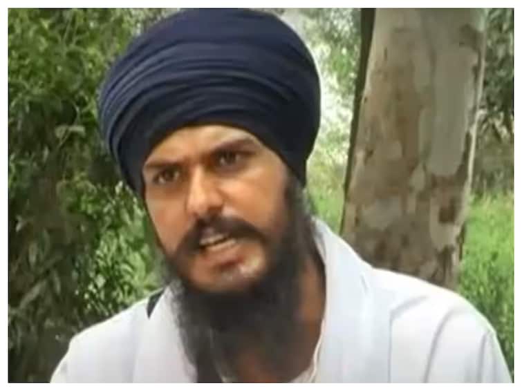 Internet Services Suspended As Police Launch Action Against ‘Waris Punjab De’ Chief Amritpal Singh