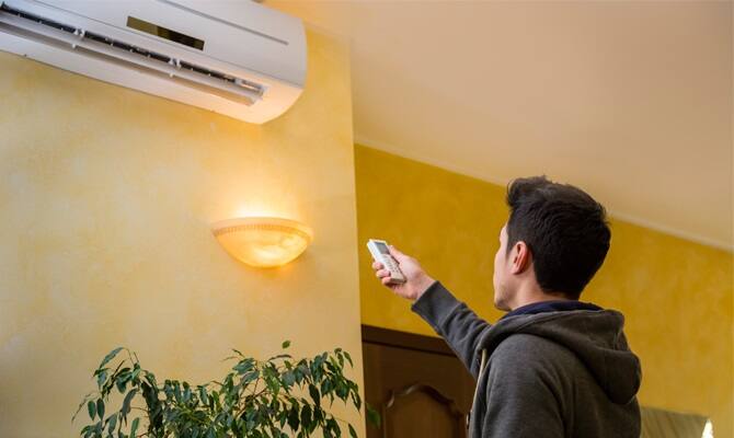 Is staying in AC constantly bad for health, know what the is harm Health and Wellness: શું સતત એસીમાં રહેવું સ્વાસ્થ્ય માટે છે હાનિકારક, જાણો શું થાય છે નુકસાન