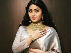 Bhojpuri News: स्टाइलिश साड़ी पहन Kajal Raghwani ने दिखाया हुस्न का जलवा, हसीन लुक देख फिदा हुए फैंस