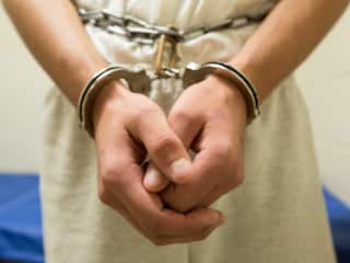 Delhi Crime: खुद को बताता था जापानी एजेंट, भारत में कंपनी का डीलर बनाने का झांसा दे की लाखों की ठगी, पुलिस ने किया गिरफ्तार