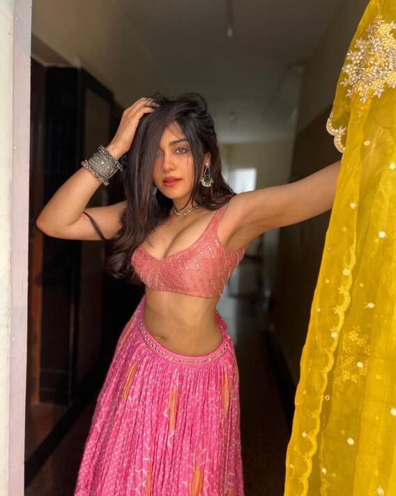 Ada Sharma: Ada Sharma shared stunning pictures on Instagram, fans were surprised to see her glamorous look