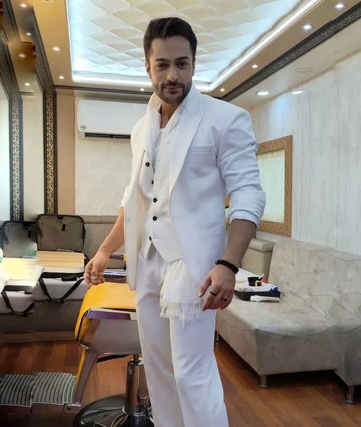 लेकिन इस बीच शालीन भनोट ने रोहित शेट्टी के सामने काउंटर ऑफर रखते हुए यह कहा था कि मैं आपकी फिल्मों में काम करना चाहता हूं.