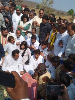 MP News: महू की घटना पर MP की सियासत गर्म, कैलाश विजयवर्गीय के बाद कमलनाथ ने परिजनों से की मुलाकात, तस्वीरें आईं सामने