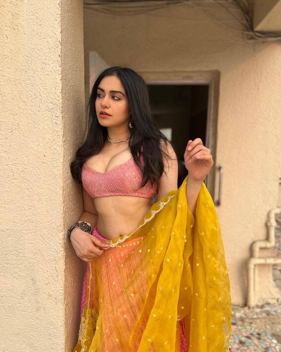 Ada Sharma: Ada Sharma shared stunning pictures on Instagram, fans were surprised to see her glamorous look Ada Sharma: Ada Sharma shared stunning pictures on Instagram, fans were surprised to see her glamorous look