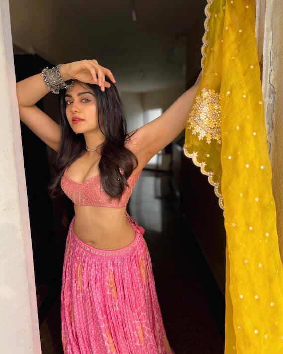 Ada Sharma: Ada Sharma shared stunning pictures on Instagram, fans were surprised to see her glamorous look