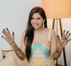 मांग टीका सजाए Dalljiet Kaur ने अपनी संगीत सेरेमनी में निखिल संग की ग्रीन ड्रेस में ट्विनिंग, कपल ने लिप किस भी किया, देखें तस्वीरें