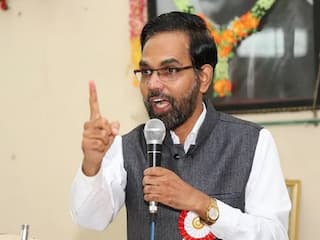 महागाईचा भडका! केवळ ‘काटकसर’ सांगून भागणार नाही, सरकारने थेट कर कमी करावेत; डॉ. अजित नवले कडाडले!