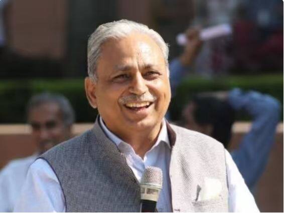 ਟੇਕ ਮਹਿੰਦਰਾ ਦੇ ਸੀਈਓ ਅਤੇ ਐਮਡੀ ਸੀਪੀ ਗੁਰਨਾਨੀ ਚੌਥੇ ਨੰਬਰ 'ਤੇ ਆਉਂਦੇ ਹਨ, ਜਿਨ੍ਹਾਂ ਦੀ ਤਨਖਾਹ ਪਿਛਲੇ ਸਾਲ 189 ਫੀਸਦੀ ਵਧੀ ਅਤੇ 63.4 ਕਰੋੜ ਰੁਪਏ ਅਦਾ ਕੀਤੇ ਗਏ।