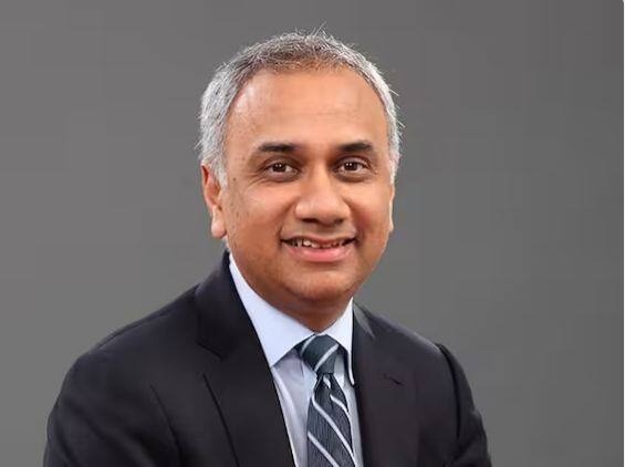 ਇਨਫੋਸਿਸ ਕੰਪਨੀ ਦੇ ਸੀਈਓ ਸਲਿਲ ਪਾਰਿਖ ਨੂੰ 2022 ਦੌਰਾਨ 71.02 ਕਰੋੜ ਰੁਪਏ ਦਾ ਭੁਗਤਾਨ ਕੀਤਾ ਗਿਆ ਸੀ ਅਤੇ ਉਹ ਇਸ ਸੂਚੀ ਵਿੱਚ ਤੀਜੇ ਨੰਬਰ 'ਤੇ ਹਨ।