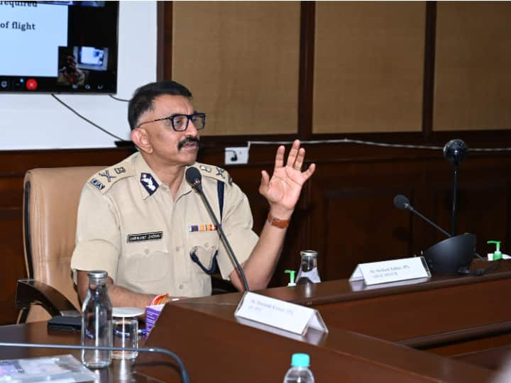 cia incharge and 7 policemen suspended major action of adgp hisar Haryana News: 'टकलू गैंग' से बरामद मूर्ति के बिस्किट बनवाने निकले पुलिसवाले, खुलासा होते ही 7 सस्पेंड