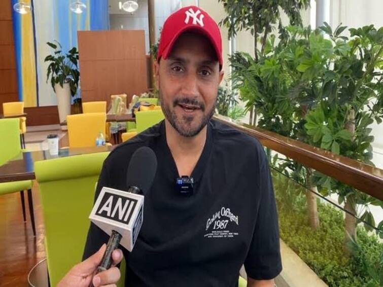 Why should India take risk of travelling when Pakistan own people are not safe Harbhajan on Asia Cup சொந்த நாட்டு மக்களுக்கே பாதுகாப்பு இல்லை… நாங்கள் ஏன் செல்ல வேண்டும்? : ஹர்பஜன் கேள்வி!