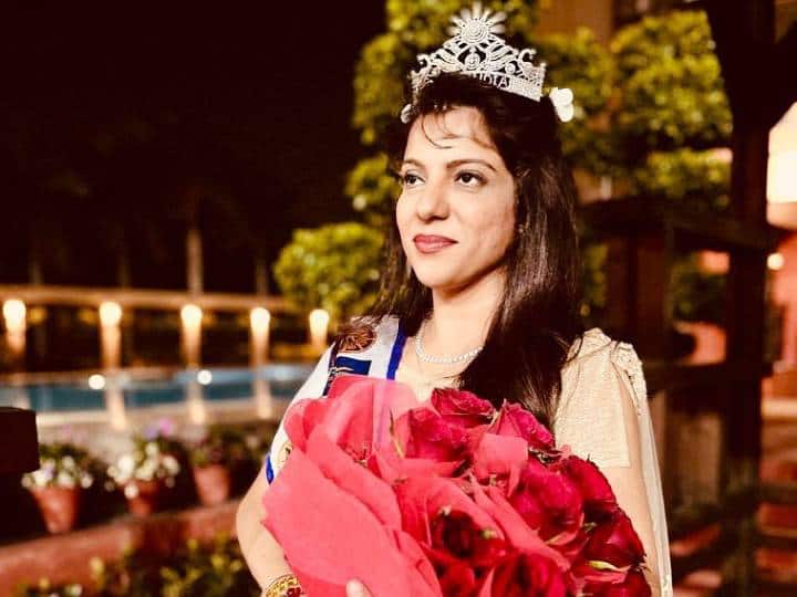 Mrs India Beauty Pageant: ज्योति अरोड़ा ने जीता ‘मिसेज इंडिया 2023’ का खिताब, एस्ट्रोलॉजर के सिर पर सजा ताज