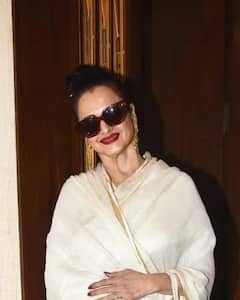 Veteran Actor Rekha Pairs Saree With Sneakers. Take A Look