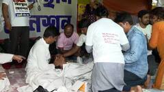 ডিএ-র অনশনমঞ্চে ফের অসুস্থ এক আন্দোলনকারী