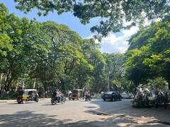 Pune News : पुण्यात ऊन-सावल्यांचा खेळ; पाहा फोटो...