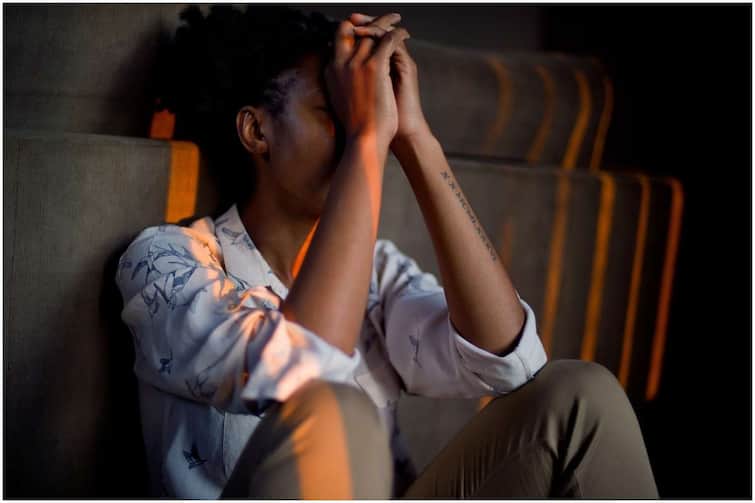 Stress: If you see these symptoms, you are under high stress – be careful