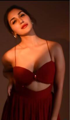 Nikita Dutta Photos: 'કબીર સિંહ' ફેમ નિકિતા દત્તાએ ડીપનેક ડ્રેસમાં બતાવ્યો બોલ્ડ લુ