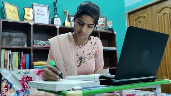 17 Years PhD Srishtika From Haryana: చదువులో దూసుకుపోతున్న సూపర్ గర్ల్