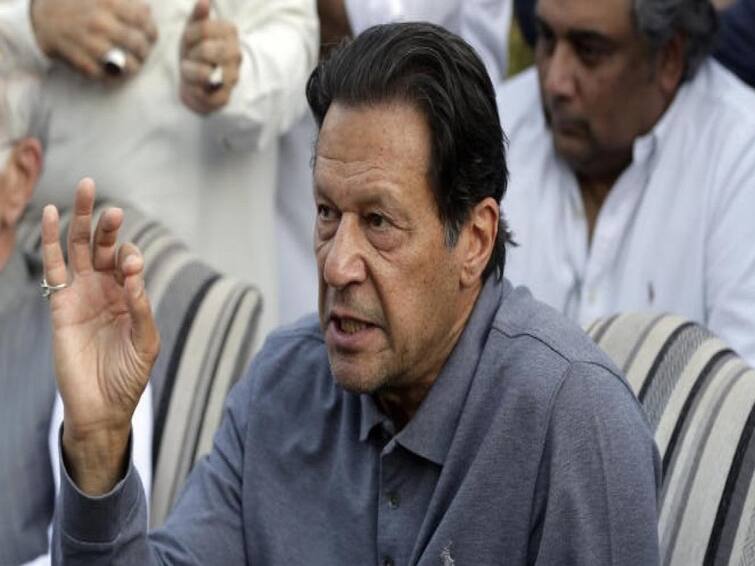 Imran Khan party to be banned in Pakistan know more details in tamil முடிவுக்கு வருகிறதா இம்ரான் கானின் அரசியல் வாழ்க்கை?: கட்சிக்கு தடை விதிக்க திட்டம்... பாகிஸ்தானில் பரபரப்பு..!