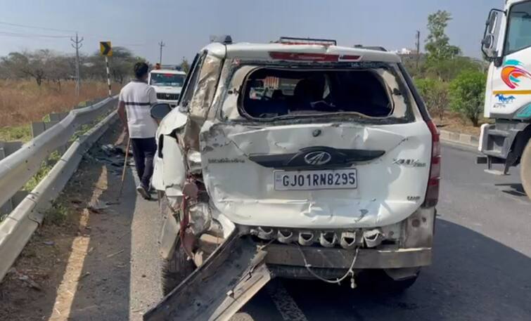 A car full of alcohol was impounded by Gandhinagar vigilance Aravalli: અરવલ્લીમાં લેડી સિંઘમનો સપાટો, મહિલા PIએ પોતાનો જીવ જોખમમાં મુકી બુટલેગરની કારને ટક્કર મારી દારુ ઝડપી પાડ્યો