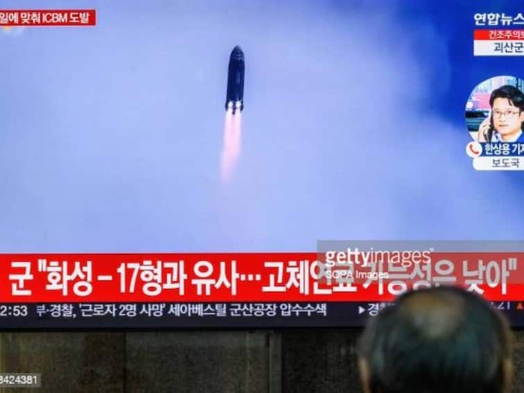 N Korea Launches Missile Into Sea Amid US-S Korea Drills