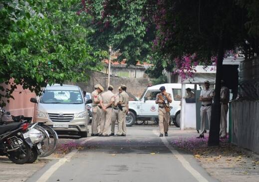 पुलिस के मुताबिक राहुल गांधी ने ‘भारत जोड़ो यात्रा’ के श्रीनगर चरण के दौरान बयान दिया था कि “मैंने सुना है कि महिलाओं का अब भी यौन उत्पीड़न हो रहा है.”