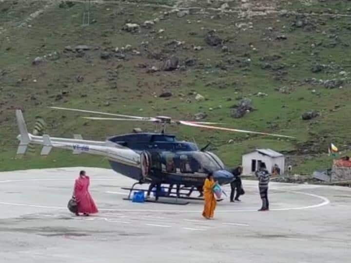 Chardham Yatra 2023 journey of helicopter to Kedarnath expensive heli companies increased fare Chardham Yatra 2023: चारधाम यात्रा का सफर हुआ महंगा, हेलिकॉप्टर के किराए में हुई भारी बढ़ोतरी