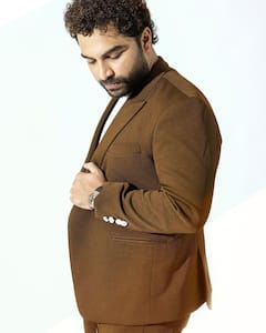 VishwakSen: ‘దాస్ కా దమ్కీ’ హీరో విశ్వక్ సేన్ హ్యాండ్సమ్ కటౌట్