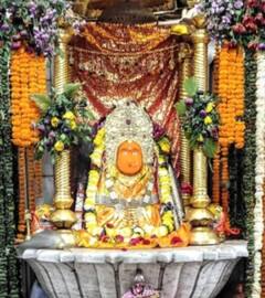 Chaitra Navratri 2023: विश्व प्रसिद्ध मां बमलेश्वरी के मंदिर में तैयारियां शुरू, चैत्र नवरात्रि पर उमड़ती है लाखों की भीड़, देखें तस्वीरें