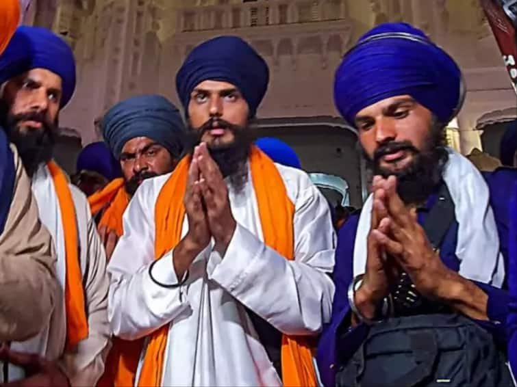 Amritpal Singh and Engineer Sheikh Abdul rashid win lok sabha election are they take oath Lok Sabha Election Result: ਜੇਲ੍ਹ 'ਚ ਰਹਿੰਦਿਆਂ ਸੰਸਦ ਬਣੇ ਅੰਮ੍ਰਿਤਪਾਲ ਸਿੰਘ ਤੇ ਸ਼ੇਖ ਅਬਦੁਲ ਰਾਸ਼ੀਦ, ਹੁਣ ਕਿਵੇਂ ਜਾਣਗੇ ਸੰਸਦ ਅਤੇ ਚੁੱਕਣਗੇ ਸਹੁੰ?