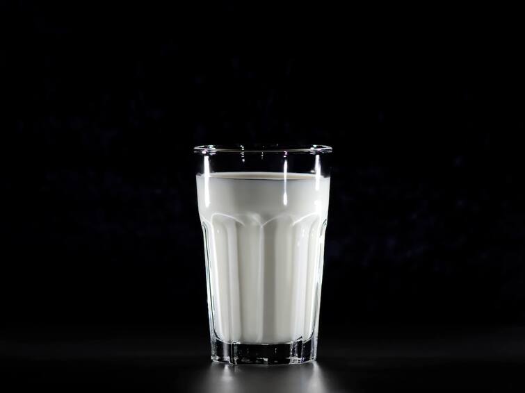 Acidity: Does drinking milk reduce acidity problem?  How true is that?