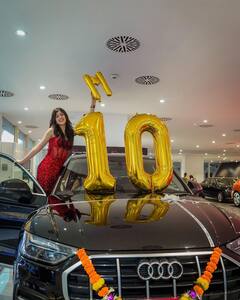 Riva Arora New Car: रीवा अरोड़ा को गिफ्ट में मिली सुपर लग्जरी कार, यूजर्स बोलें - 'पहले लाइसेंस बनवा लो'