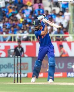 Ind Vs Aus : இரண்டாவது ஒரு நாள் போட்டியில் இந்திய அணியை தொம்சம் செய்த ஆஸி!