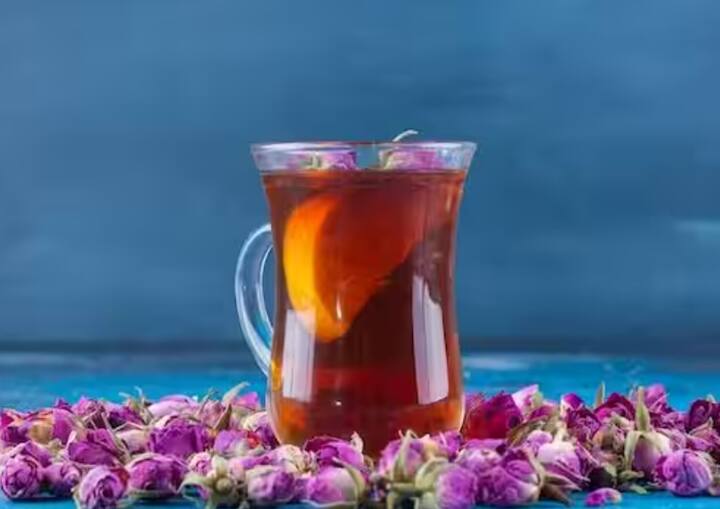 जर तुम्हाला चहा प्यायची आवड असेल तर तुम्ही रोज टी नक्की ट्राय करु शकता.