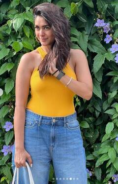 Mrunal Thakur: ਮ੍ਰਿਣਾਲ ਠਾਕੁਰ ਦਾ ਮਸਤੀ ਭਰਿਆ ਅੰਦਾਜ਼ ਆਇਆ ਸਾਹਮਣੇ, ਕਿਊਟਨੇਸ ਦੇਖ ਕੇ ਫੈਨਜ਼ ਦੇ ਉੱਡੇ ਹੋਸ਼